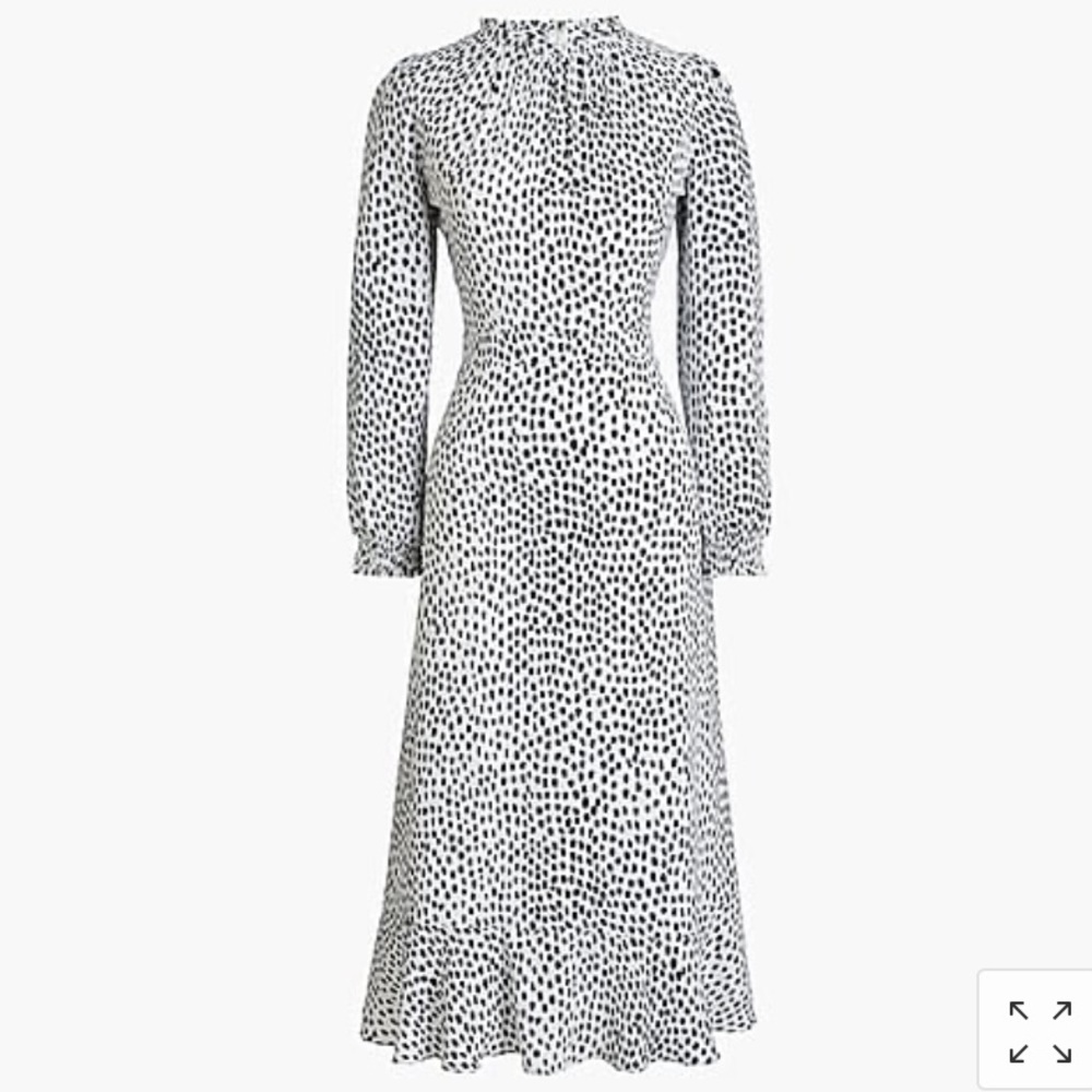 Ruffle-neck leopard peasant dress NWT
